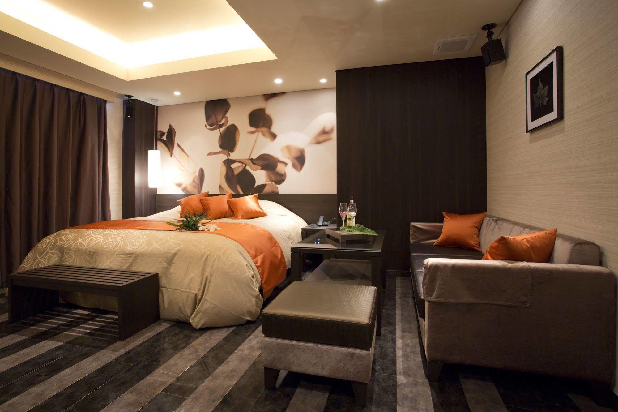 Hotel And Spa Lotus Modern (Adults Only) Kioto Exterior foto