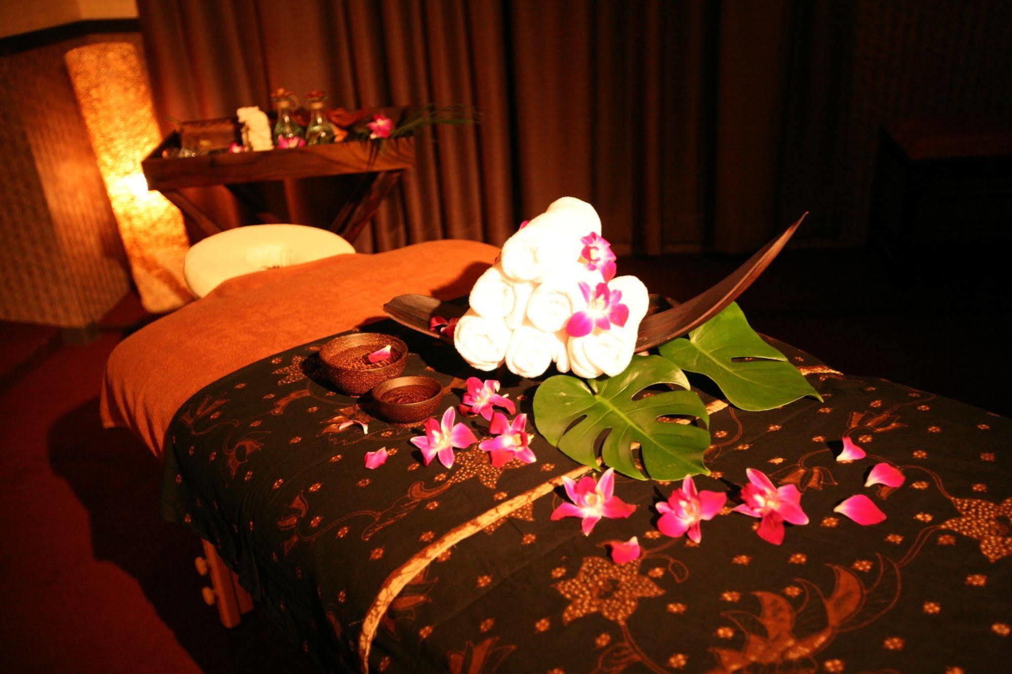 Hotel And Spa Lotus Modern (Adults Only) Kioto Exterior foto